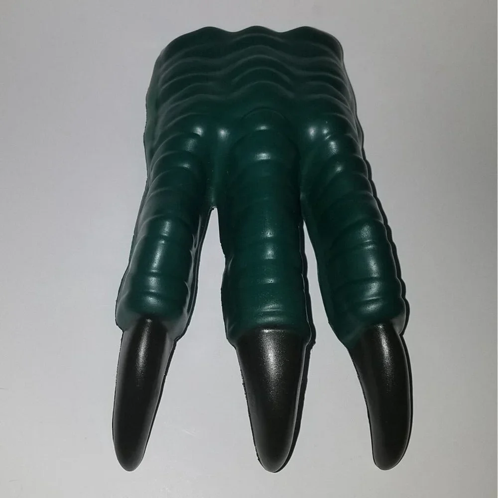 SINGLE Jurassic World (1) Velociraptor Claw Green Halloween Costume Replacement